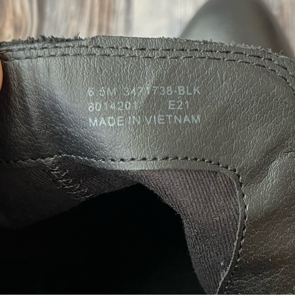 FRYE Judith Double Zip Black Leather Ankle
Bootie - Picture 7 of 10